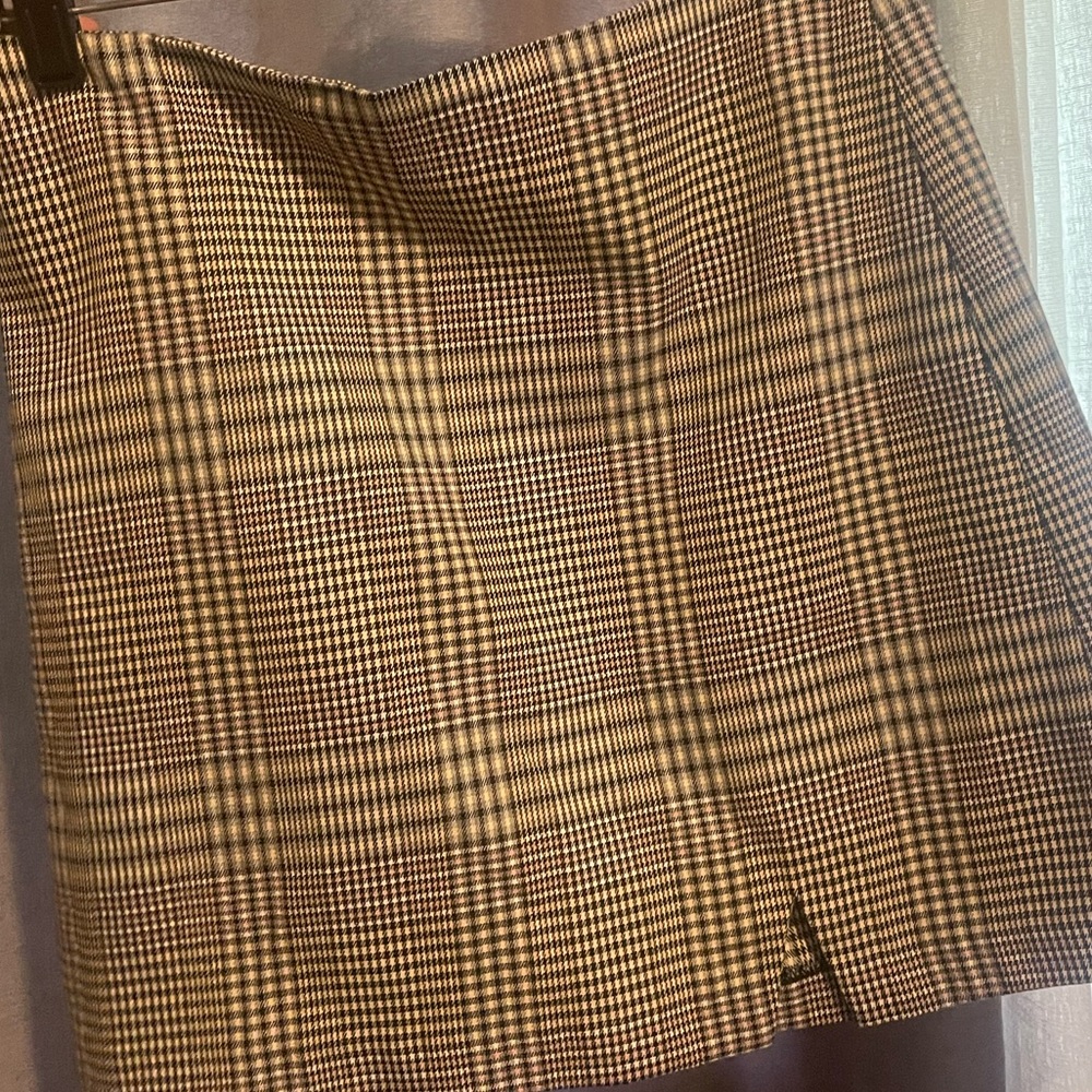 Cute skirt just not my style only worn once